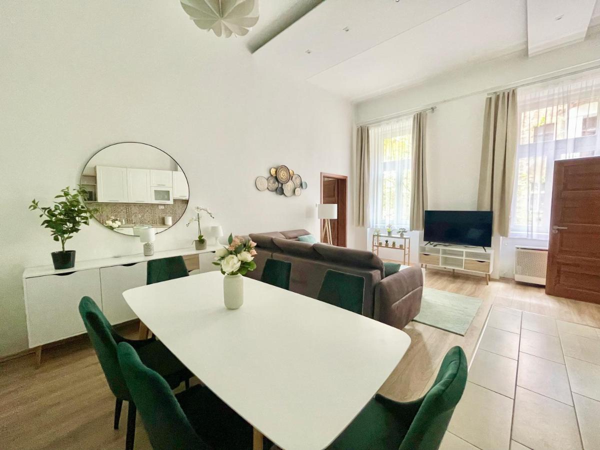 Design Luxury Asboth #Freeprkng Apartment บูดาเปสต์ ภายนอก รูปภาพ